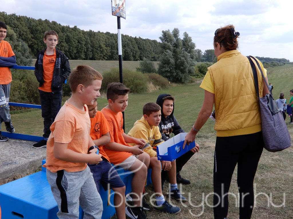 Mezei futóbajnokság Berettyóújfaluban 59